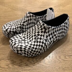 Crocs On The Clock Graphic Clogs - Slip Resistant Work Shoes - M Sz 9 / W Sz 11